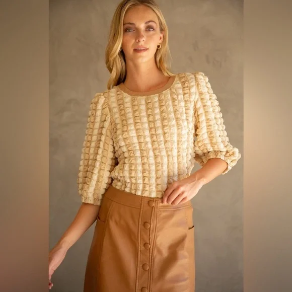 VOY puff textured blouse in beige tan cream short sleeve Large fun unique new - Picture 6 of 14